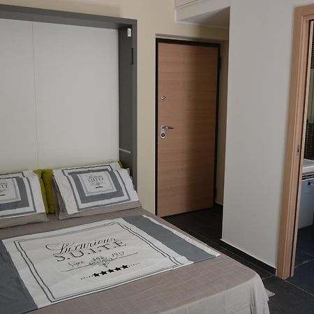 B&B Le More Crotone Buitenkant foto