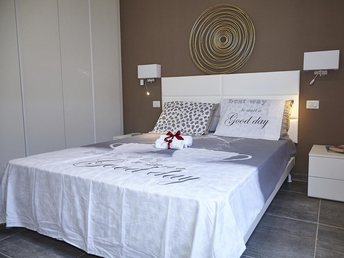 B&B Le More Crotone Buitenkant foto