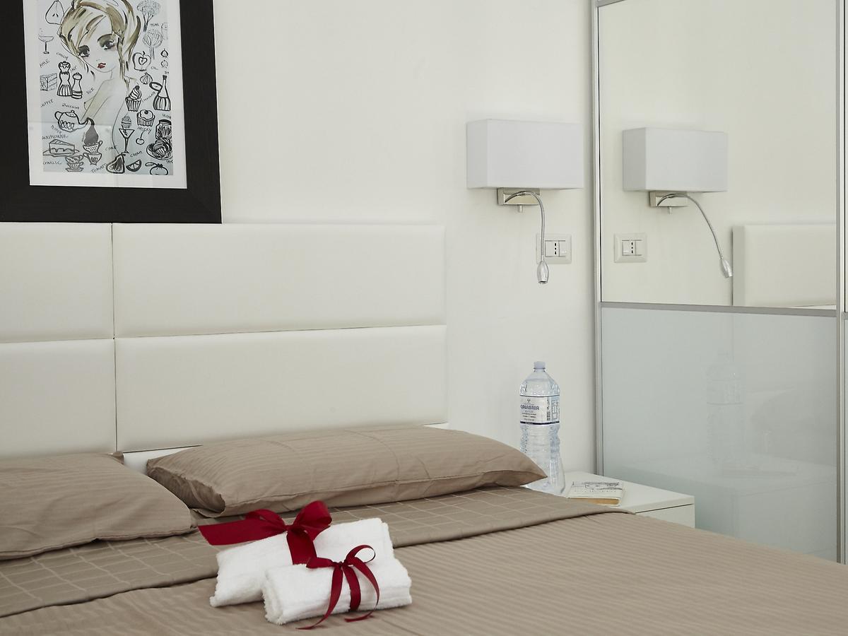 B&B Le More Crotone Buitenkant foto