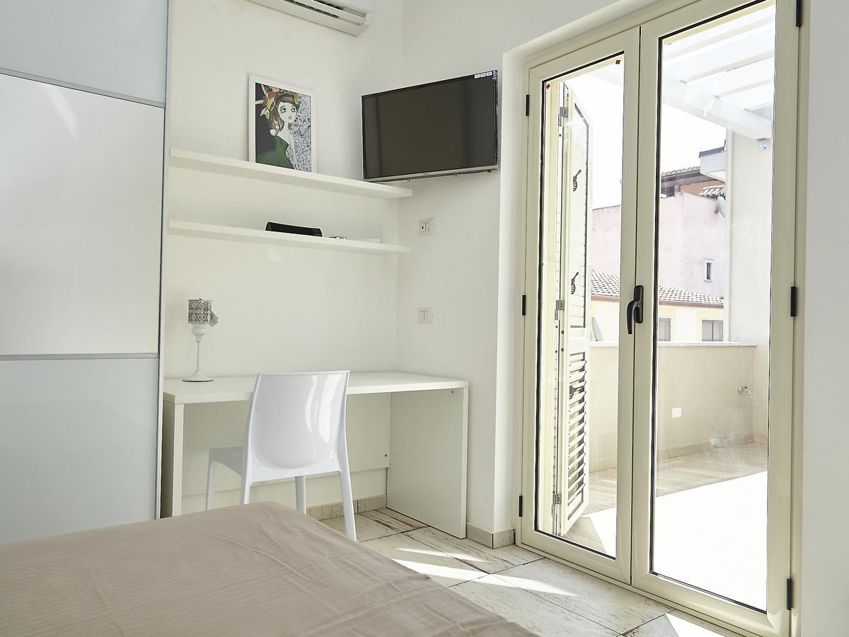 B&B Le More Crotone Buitenkant foto